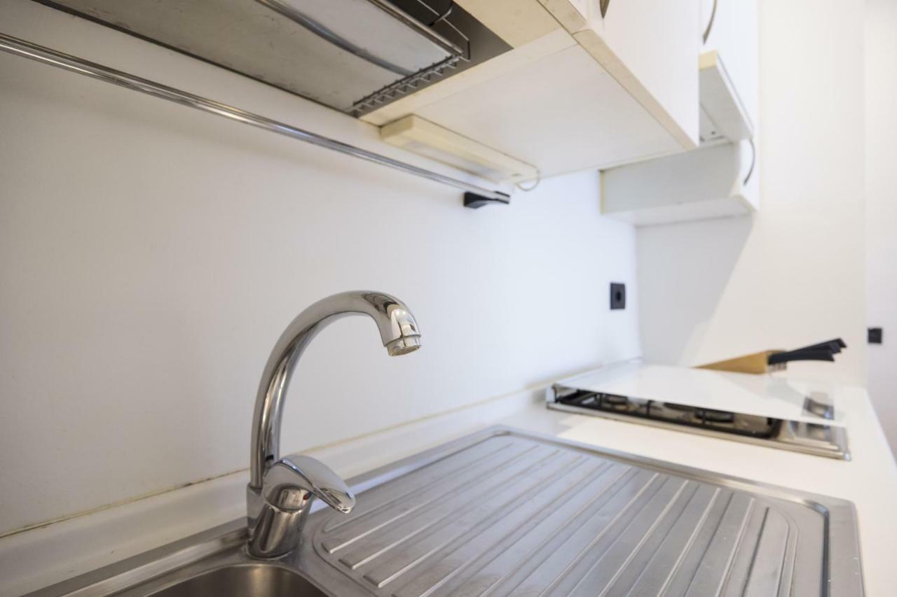 Hacca Collection - Bocconi, Navigli 1Br Apartman Milánó Kültér fotó
