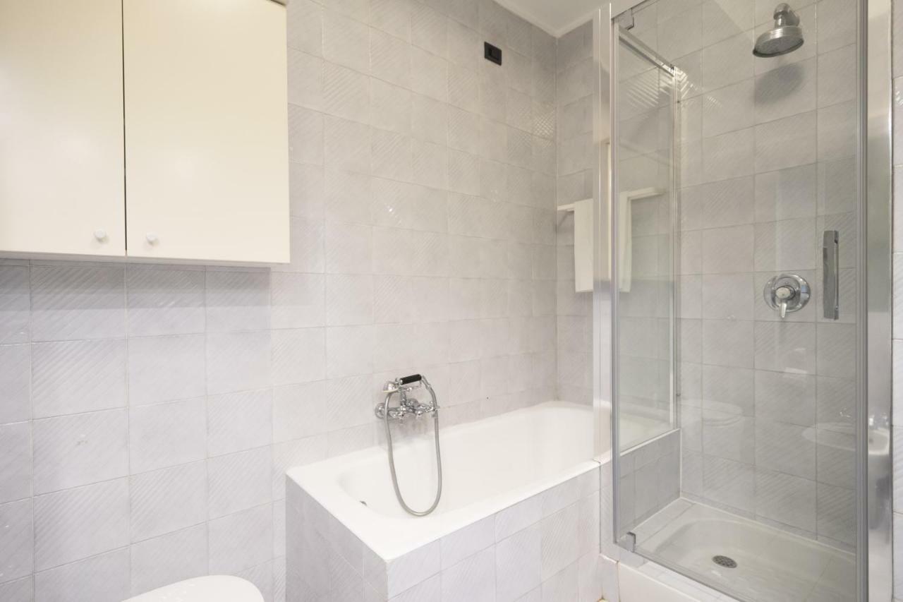 Hacca Collection - Bocconi, Navigli 1Br Apartman Milánó Kültér fotó